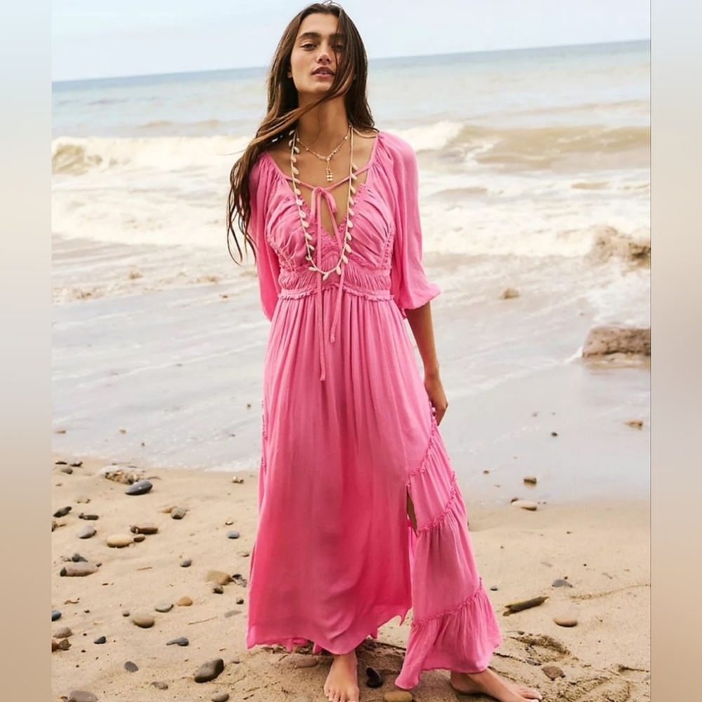 Free people "You're a jewel" maxi dress 🩷